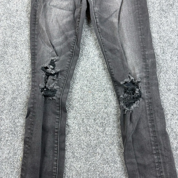 AMERICAN EAGLE Women’s Black AEO Denim Super Stretch Jeggings distressed… - Picture 2 of 9